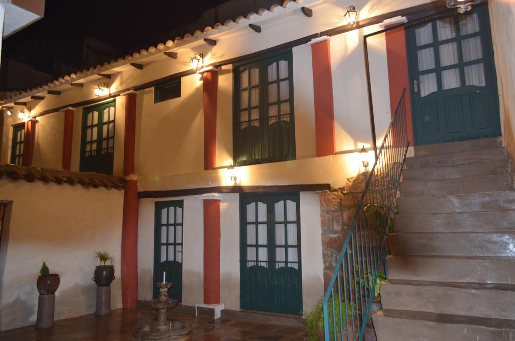 Casa Solariega Hostal B&B Сукре Экстерьер фото