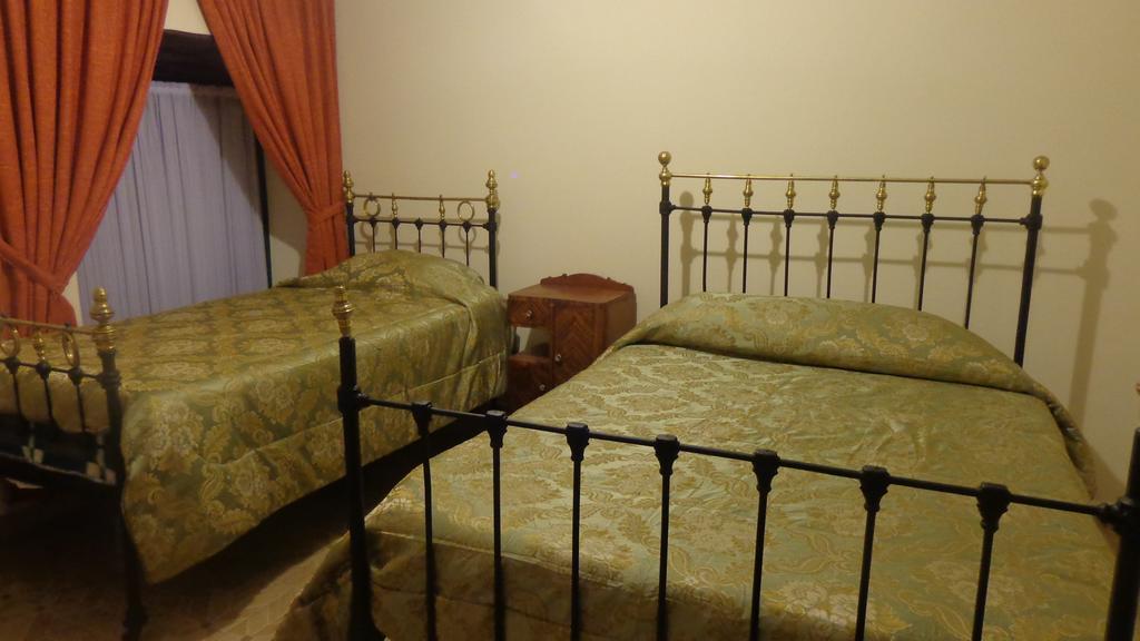 Casa Solariega Hostal B&B Сукре Номер фото